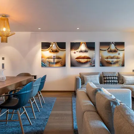 Ξενοδοχείο W