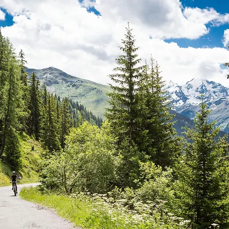 Ξενοδοχείο W 5*